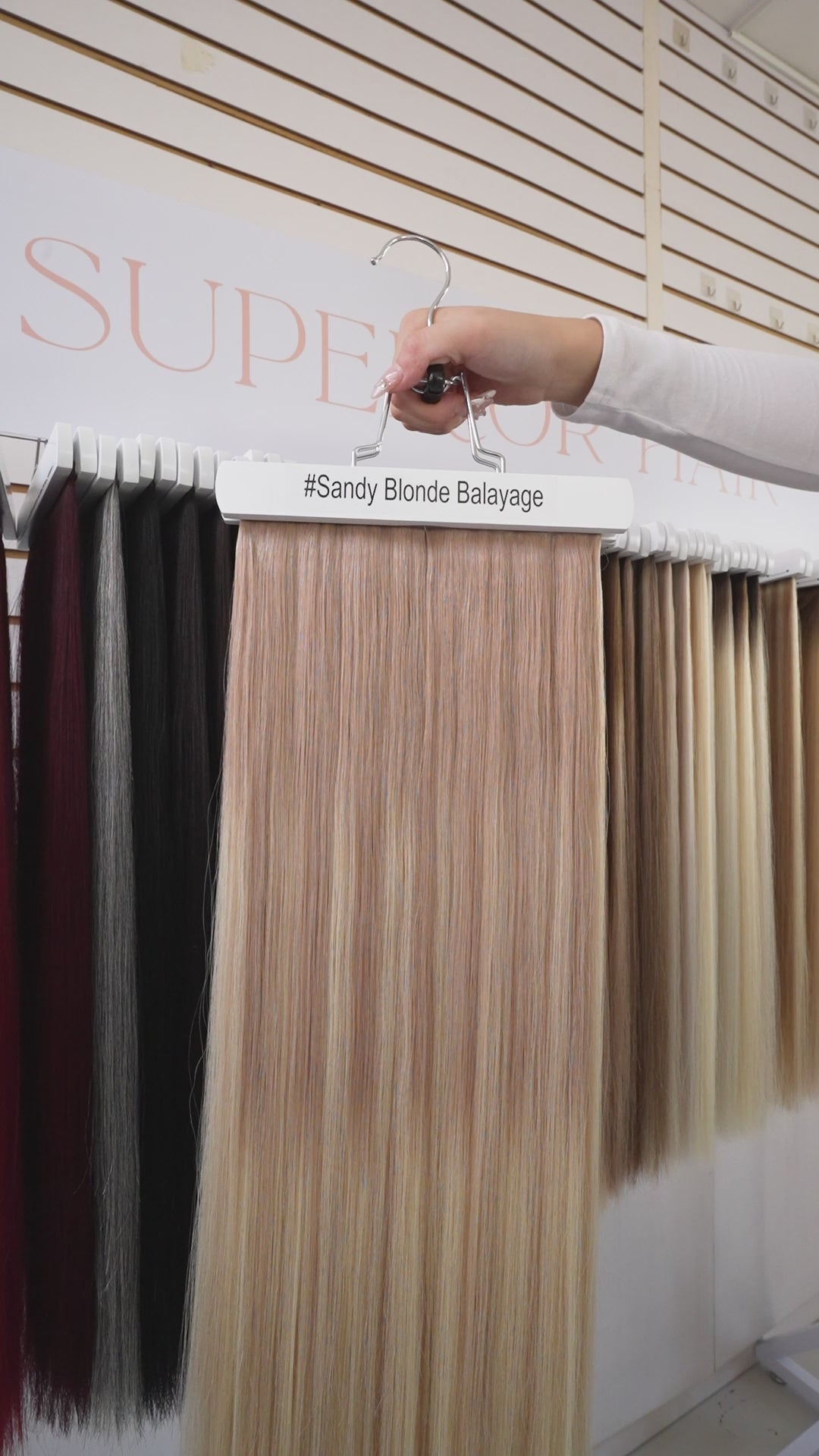 Load video: #Sandy Blonde Balayage Flat Tip Extensions