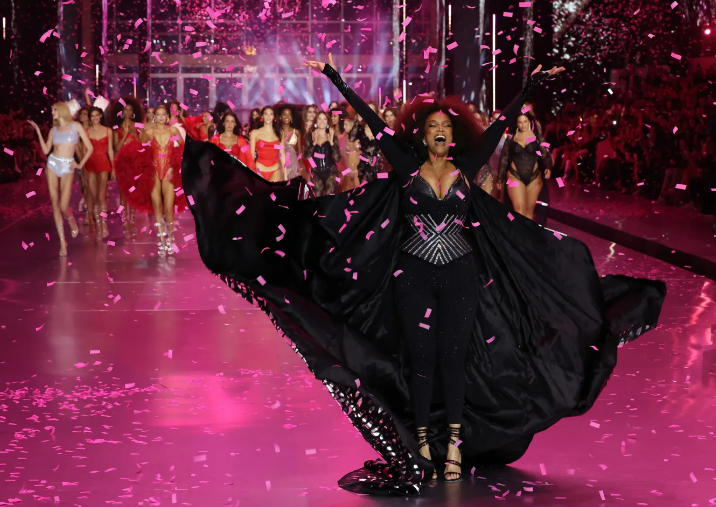 2024 Victoria's Secret Fashion Show A Glamorous and Inclusive Comeback