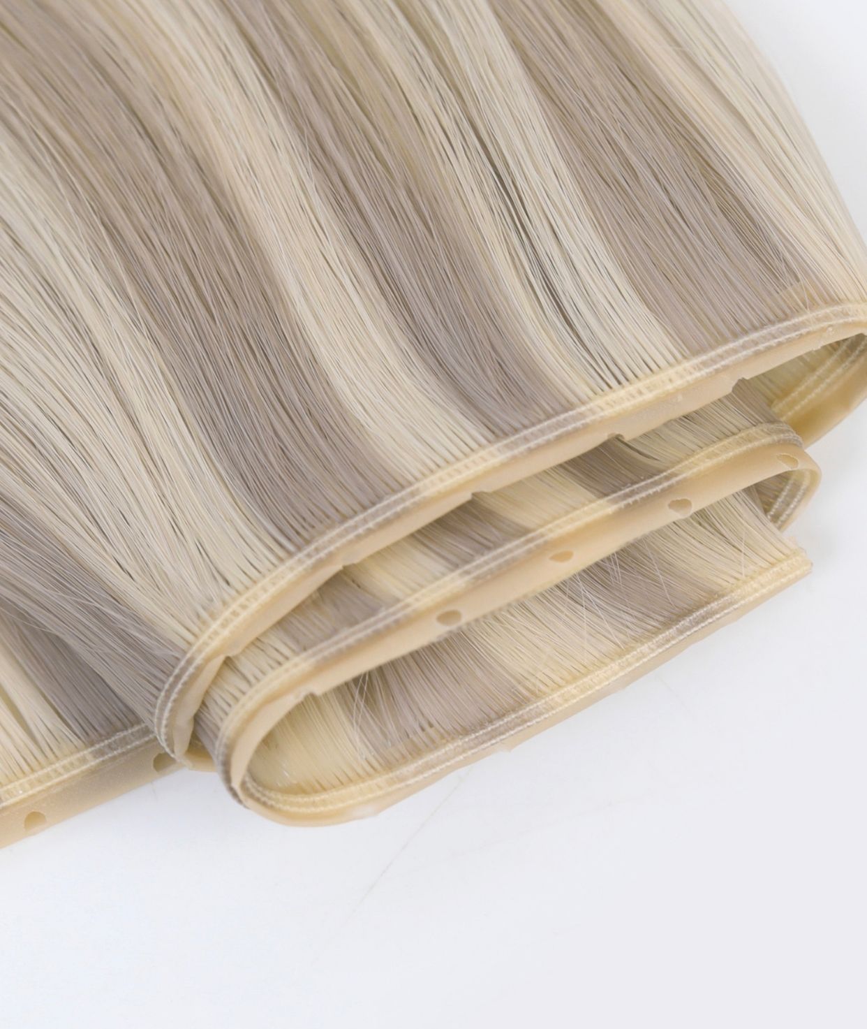 #18/60 Pearl Ash Blonde Highlights Butterfly Genius Weft Extensions