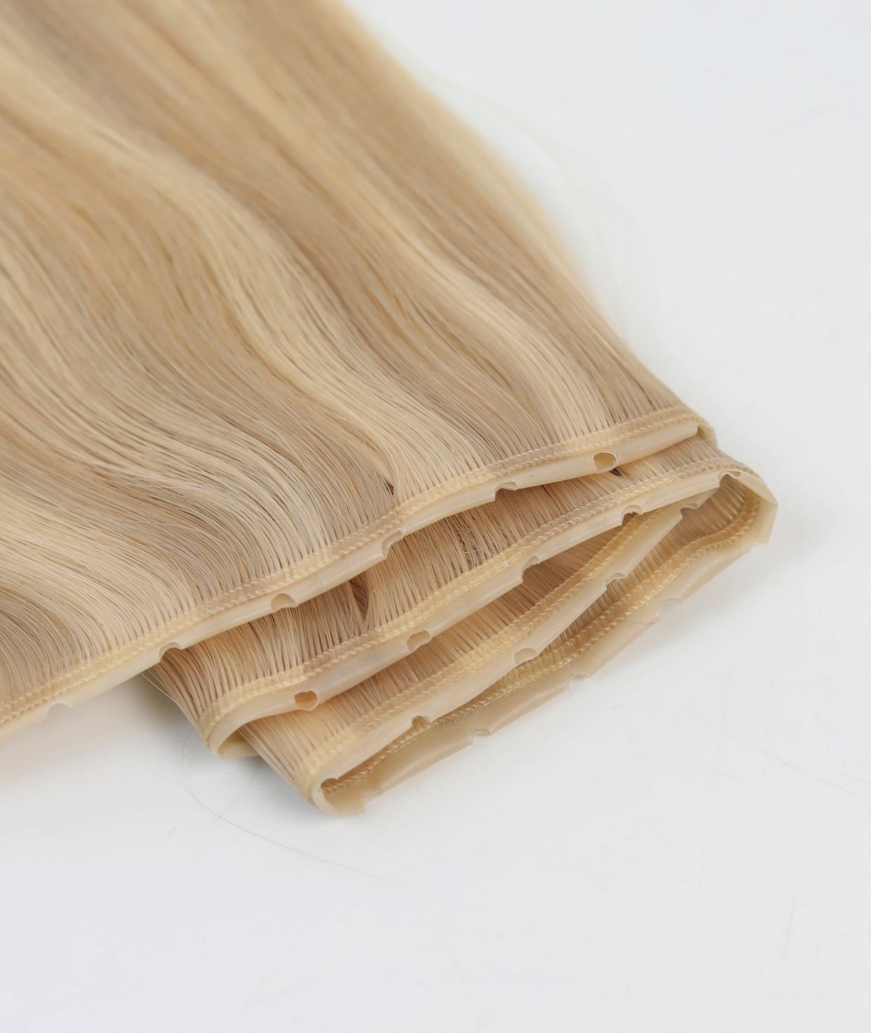 #18/613 Ash Blonde Highlights Butterfly Genius Weft Extensions