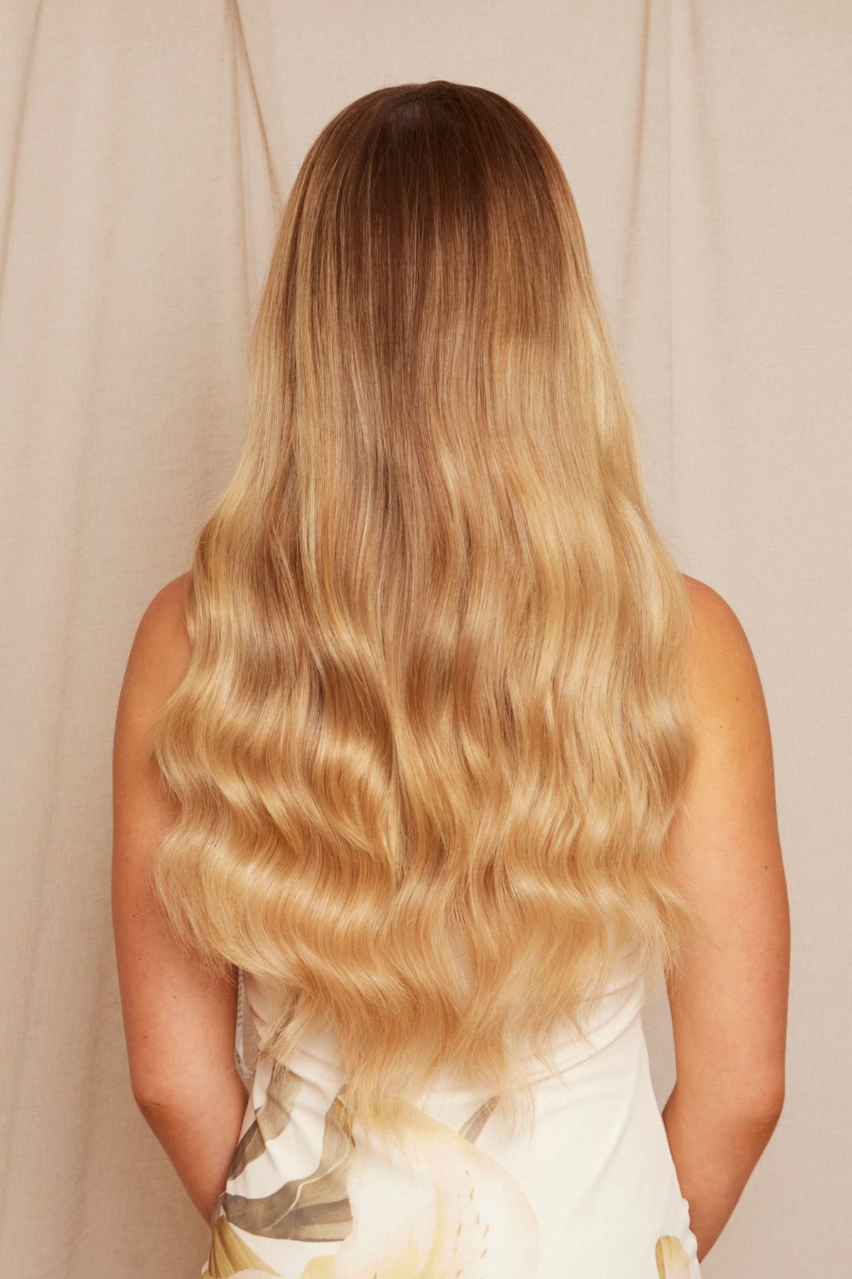 #16/22 Caramel Light Blonde Highlights Genius Weft Extensions