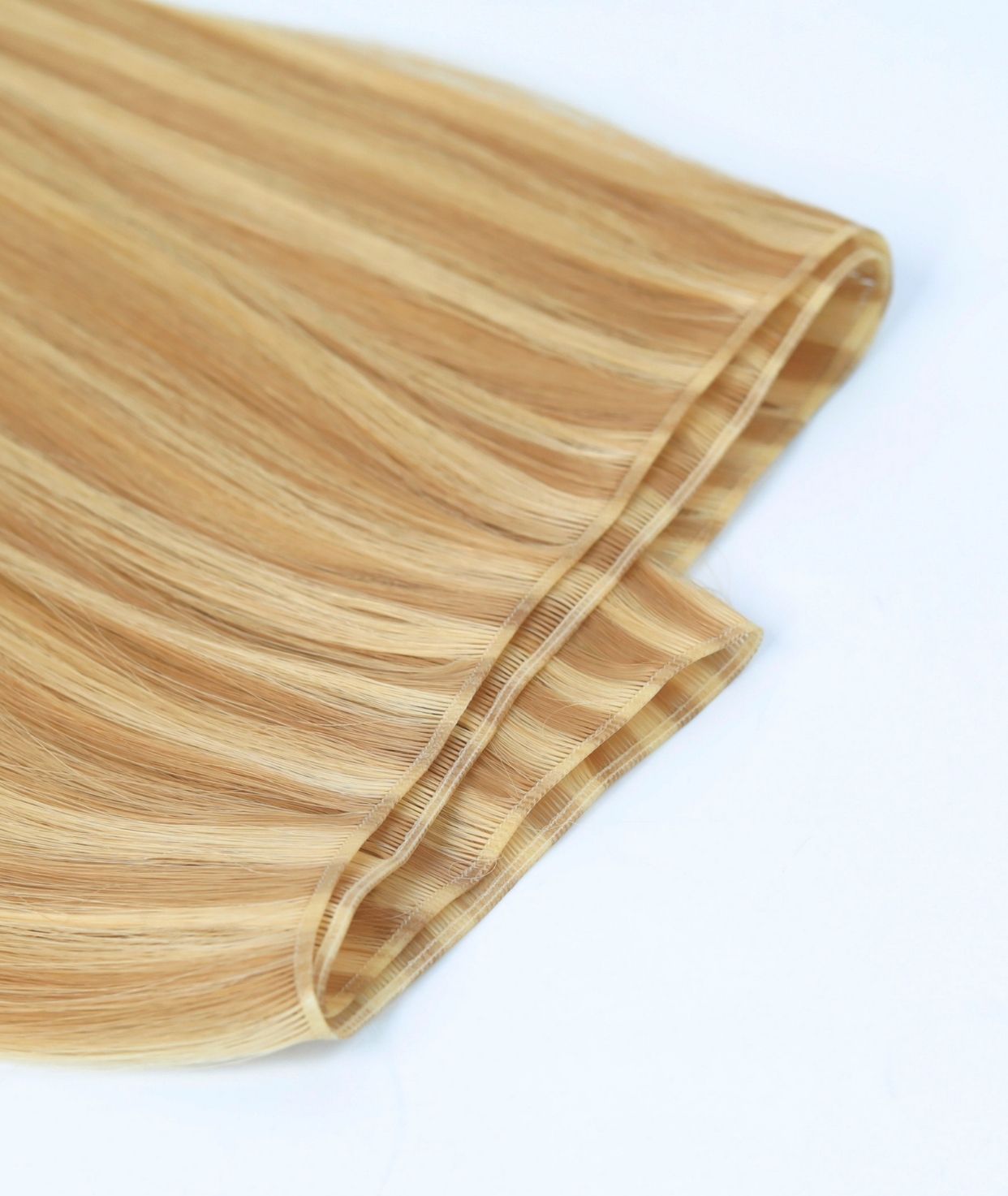 #16/22 Caramel Light Blonde Highlights Genius Weft Extensions