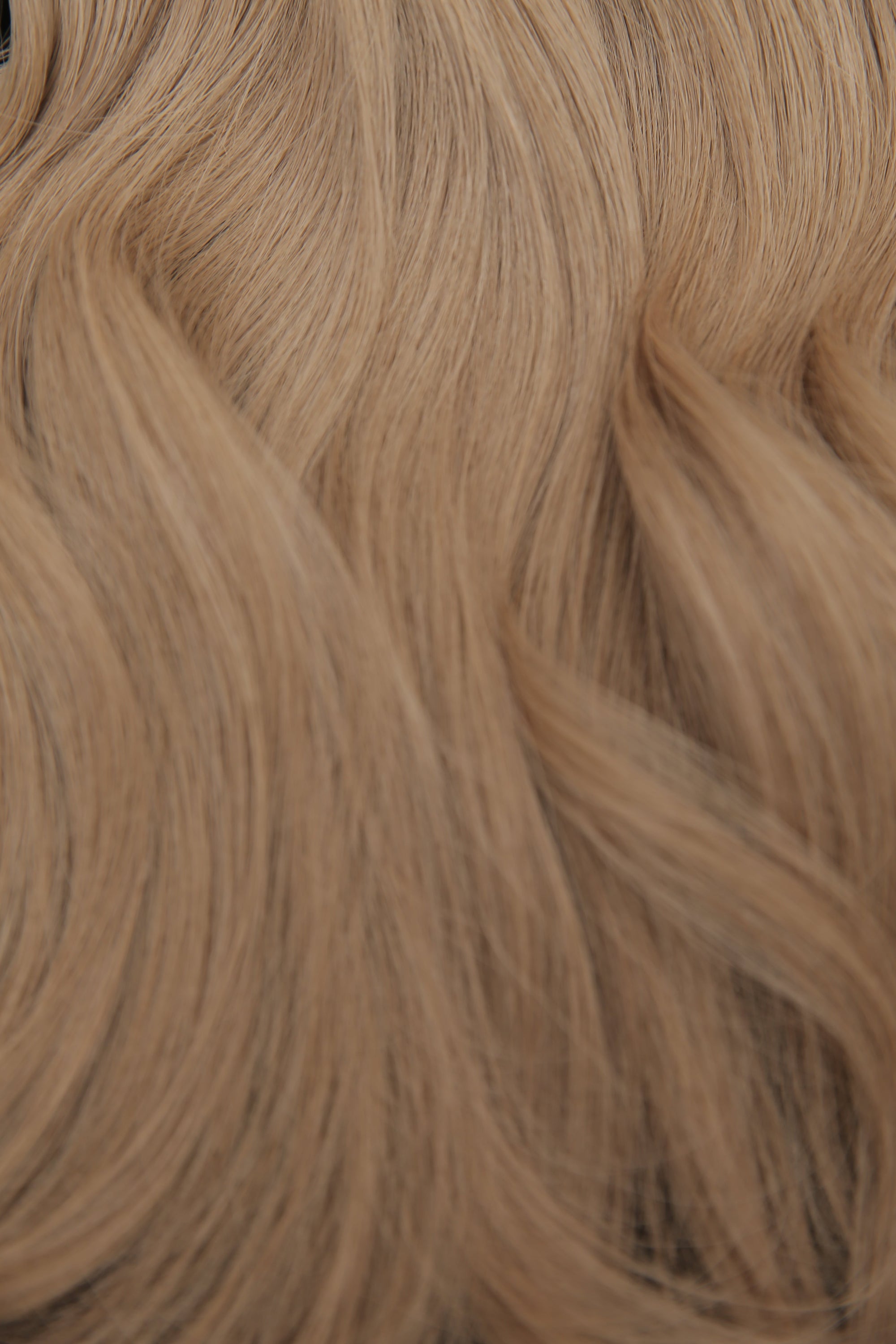 #16 Caramel Dark Blonde Flat Weft Extensions