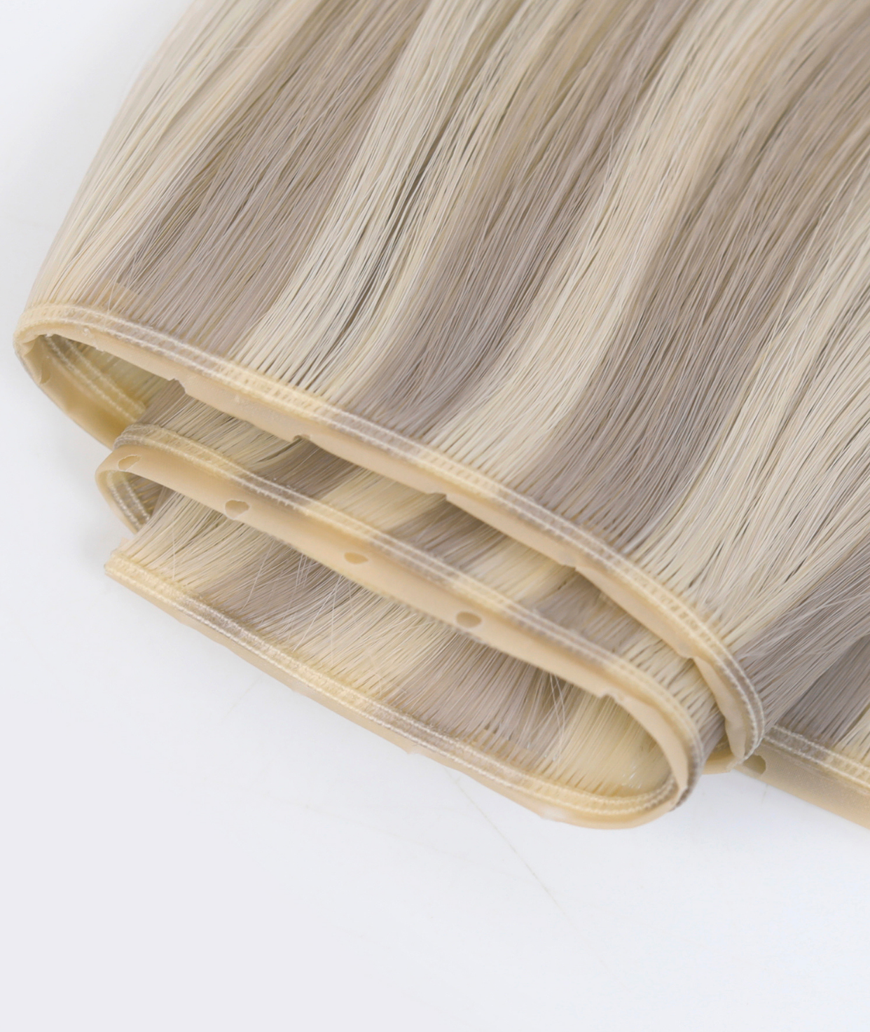 #18/60 Pearl Ash Blonde Highlights Butterfly Genius Weft Extensions