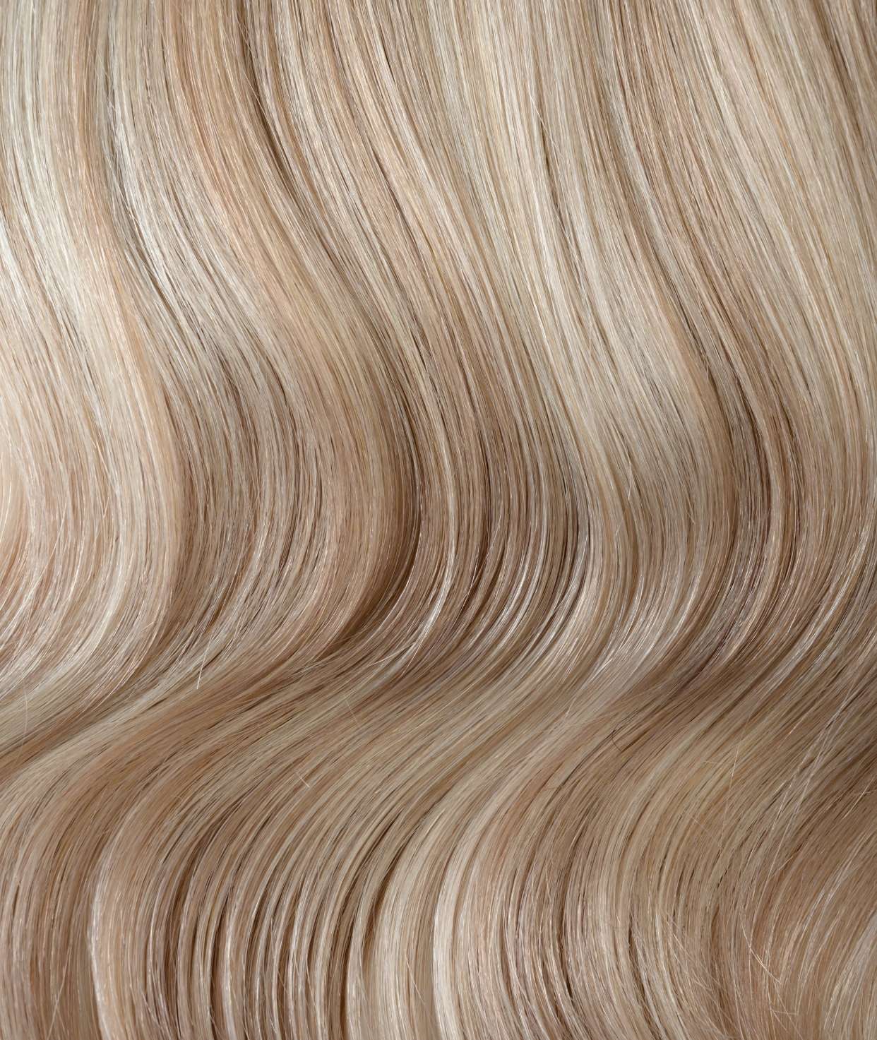 #18/60 Pearl Ash Blonde Highlights Classic Halo Hair Extensions