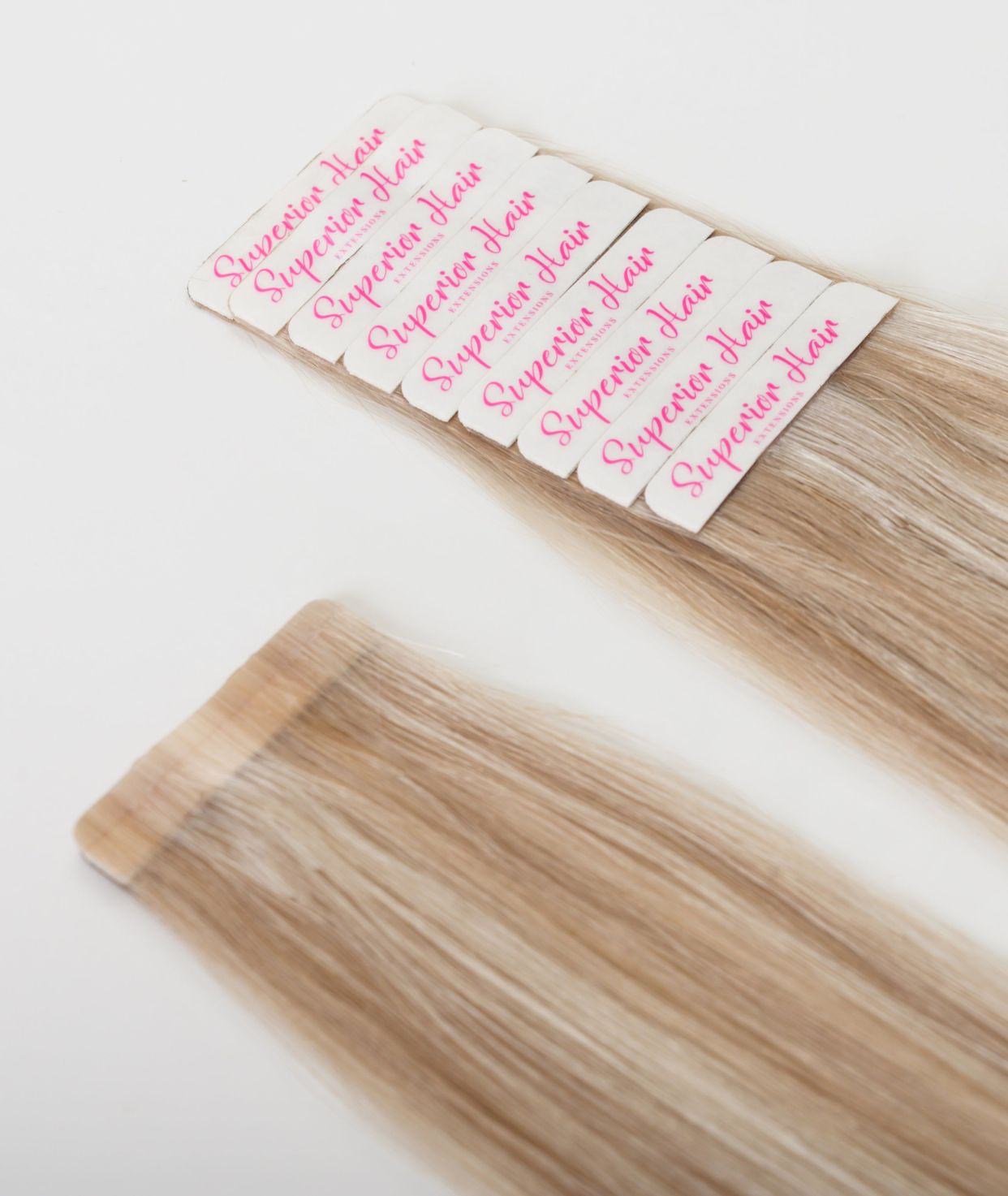 #18/60 Pearl Ash Blonde Highlights Seamless Tape In Extensions