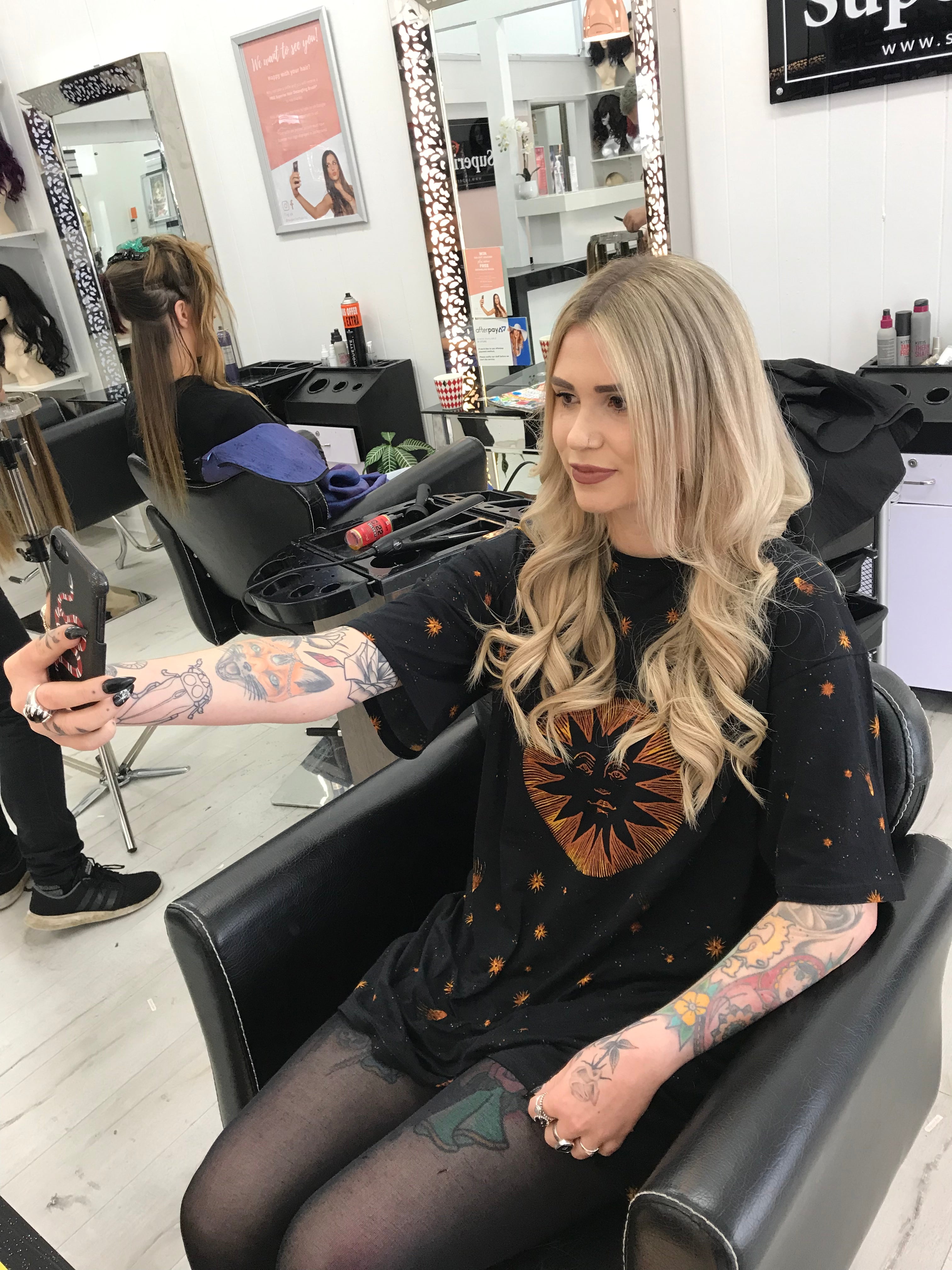 #18/613 Ash Blonde Highlights Classic Clip In Hair Extensions 9pcs