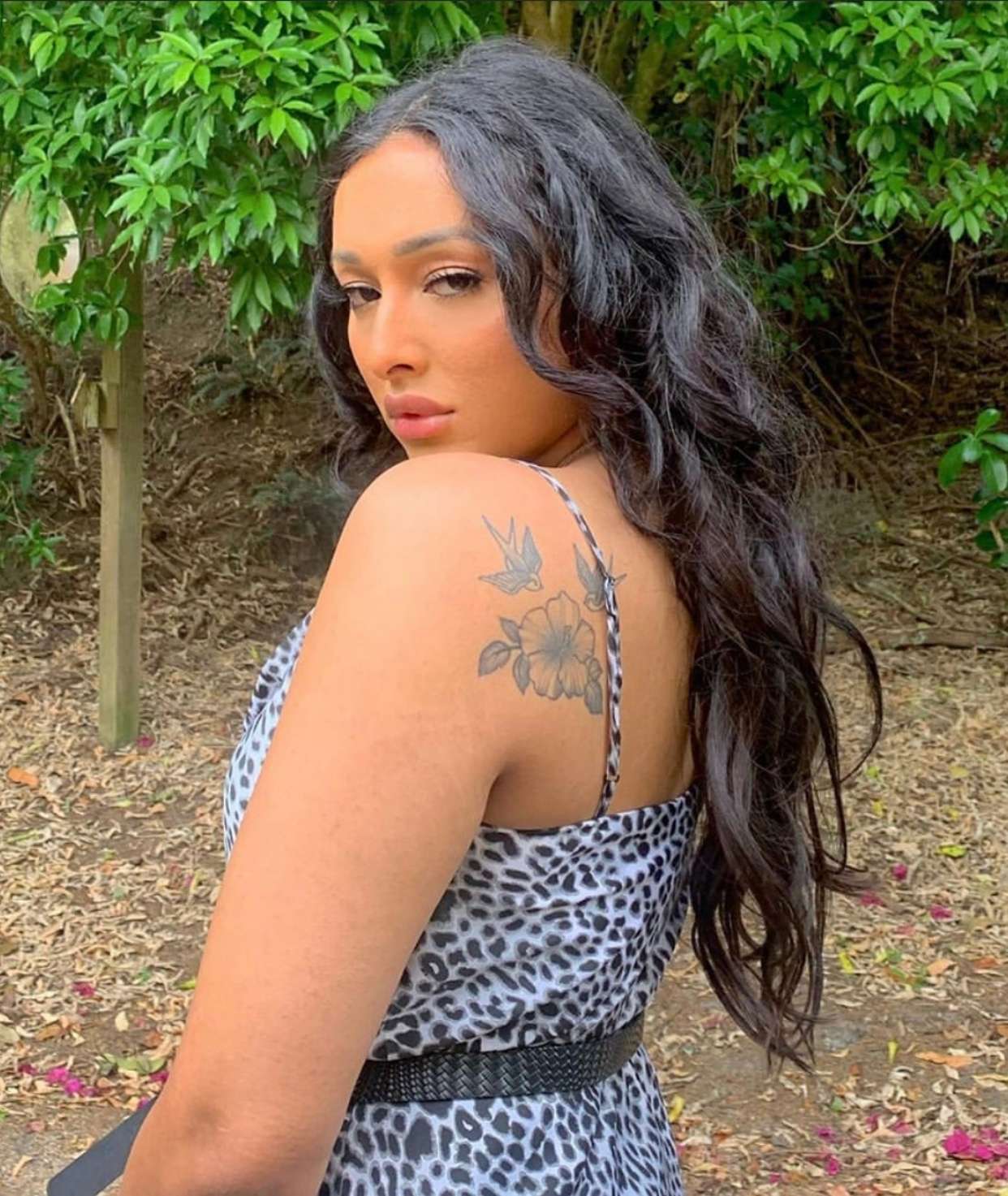 #1BL Darkest Brown Genius Weft Extensions