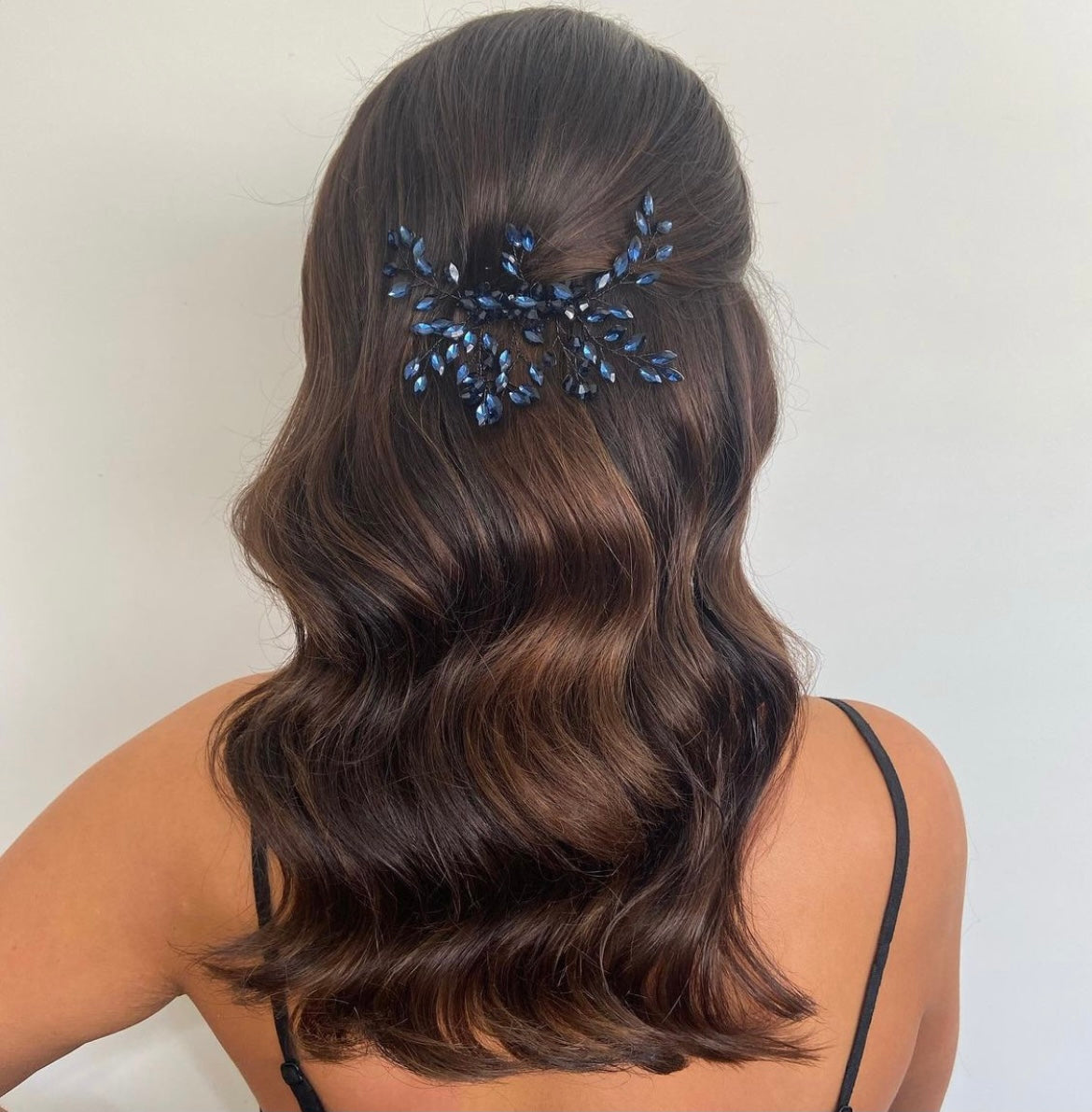 #4 Chocolate Brown Seamless Tape In Extensions