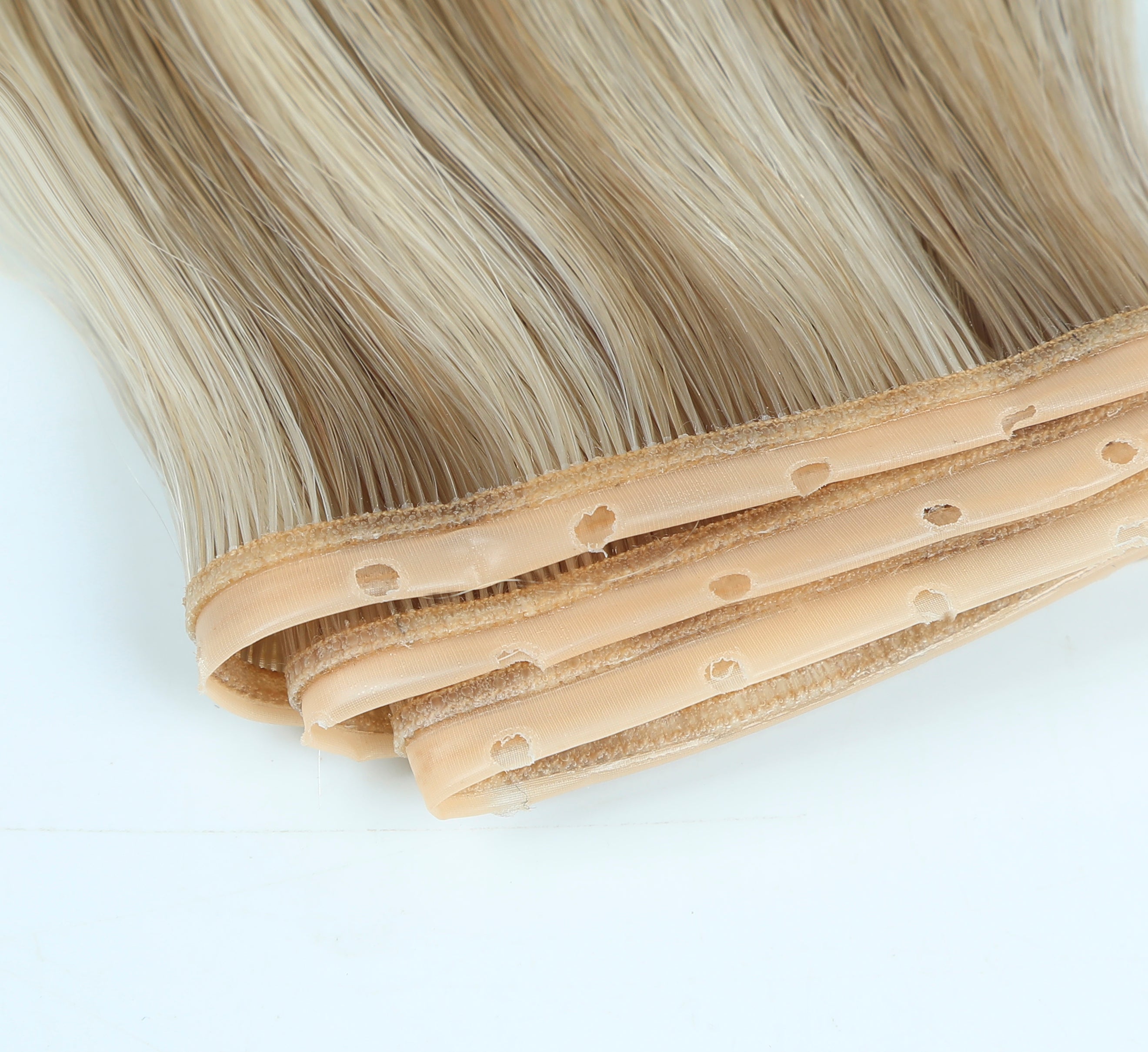 #18/613 Ash Blonde Highlights Butterfly Genius Weft Extensions