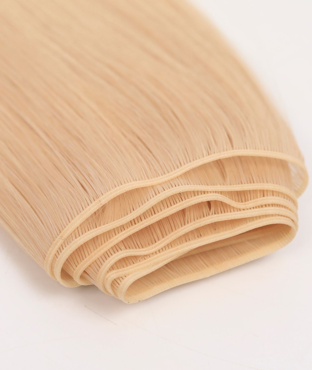 #Hollywood Blonde Genius Weft Extensions (NEW)