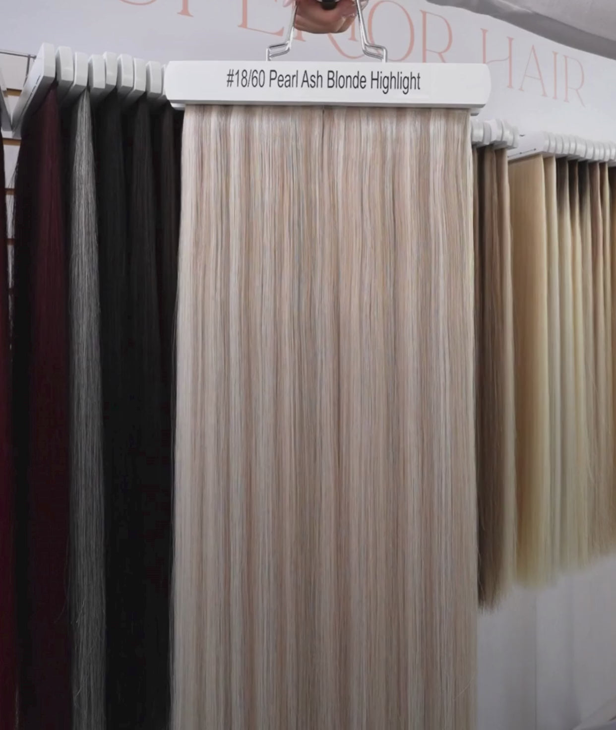 Load video: #18/60 Pearl Ash Blonde Highlights Butterfly Genius Weft Extensions